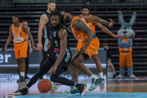 三大事件的 三大事件的