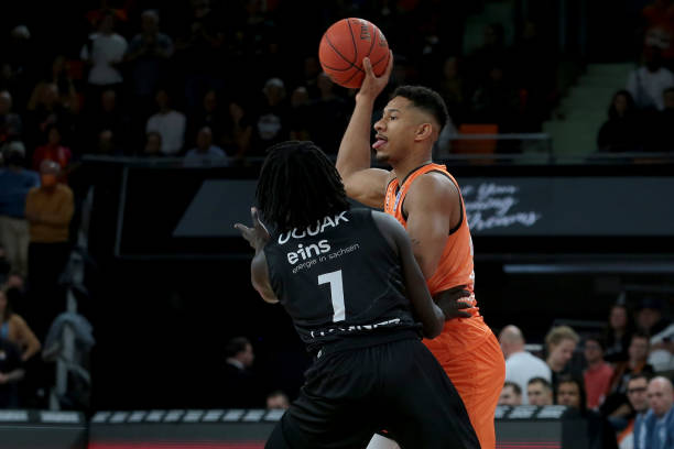 自科瓦奇执 自科瓦奇执